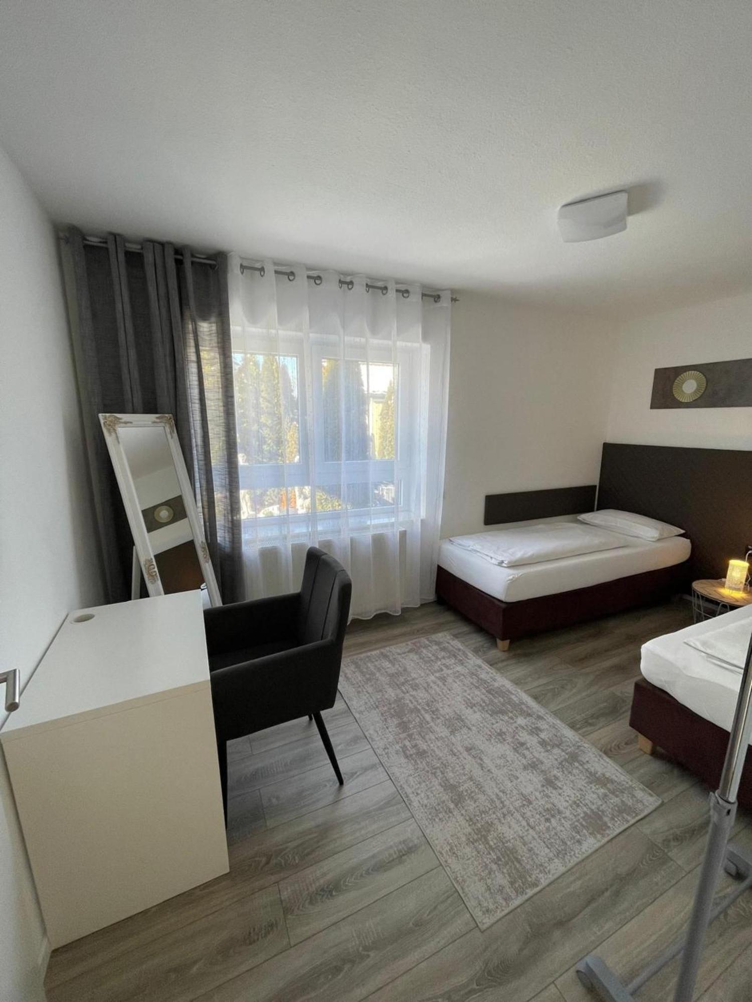 Zum Sternberg Apartment Muensingen Ngoại thất bức ảnh
